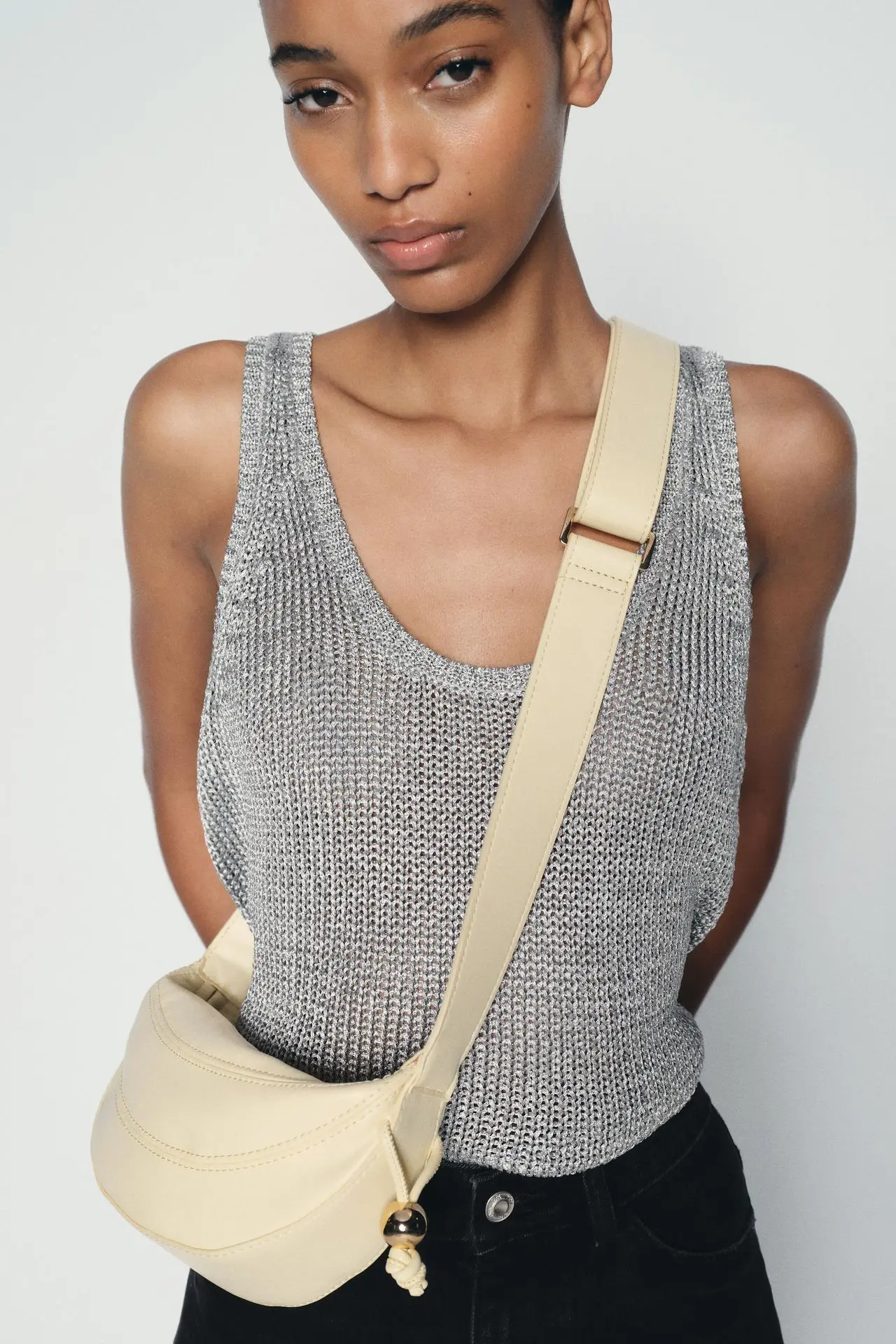 16618410300-a1 (1).webp